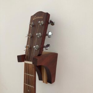Houten wandhouder voor gitaar