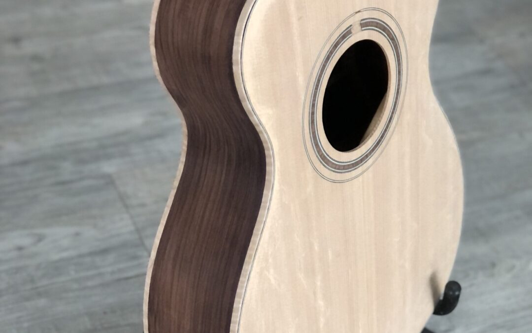 Work in progress: Gitaar model Martin 00